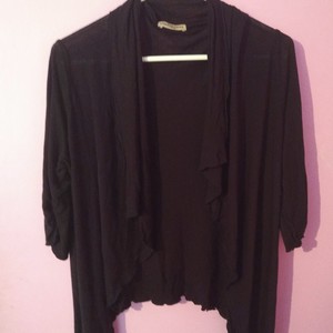 Cha Cha Vente Light Cardigan/shrug Black is being swapped online for free