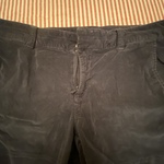 Dark navy shorts by Athleta is being swapped online for free