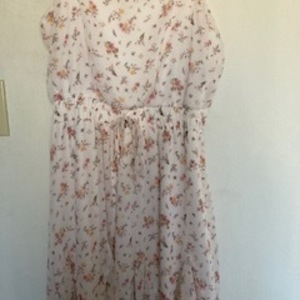 Nice Dress is being swapped online for free