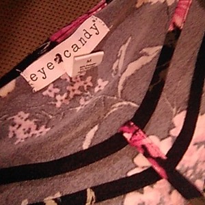 Med tops is being swapped online for free