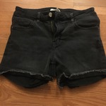 H&M Black Jean Shorts is being swapped online for free