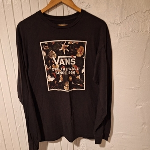 VANS Long Sleeve T-shirt  is being swapped online for free