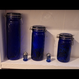 Cobalt Blue Canister and s &P shaker set is being swapped online for free