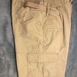 2 pairs of Khaki 511 pants size 34 /32 for size 36/30 or 32 is being swapped online for free