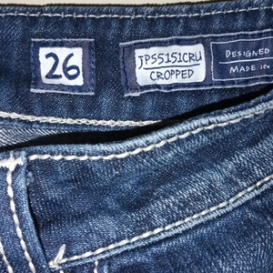 Miss Me Capris size 26 TRADE SOMETHING I CAN WEAR WITH ME PLEASE  is being swapped online for free