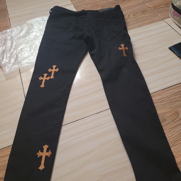 Designer jean brand new is being swapped online for free