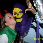 Erin  is swapping clothes online from ohio