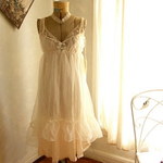 pinkdoor is swapping clothes online from 