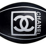 Tracey Michelle  is swapping clothes online from Dallas, Texas