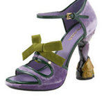 Mary C is swapping clothes online from New York, NY