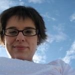 Chaviva E is swapping clothes online from Chicago, IL