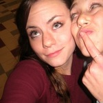 Anna  is swapping clothes online from 