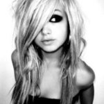 Deborah L is swapping clothes online from Waldwick, NJ