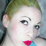 imgonnabfamous is swapping clothes online from 