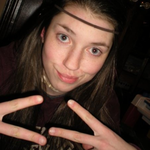 lassofdragons is swapping clothes online from 