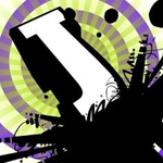 Jennifer  is swapping clothes online from Austin, TX