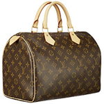 Dee M is swapping clothes online from Nashville, TN