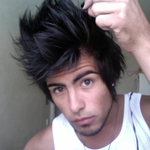 Victor G is swapping clothes online from Los Angeles, CA