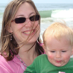 Rebekah F is swapping clothes online from Snohomish, WA