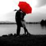 Dayna  is swapping clothes online from Fontanelle, Iowa 