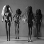 emma is swapping clothes online from 