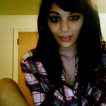 Viki  is swapping clothes online from Ohio