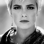 Kake is swapping clothes online from 