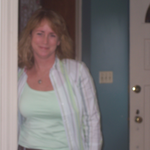 Melissa is swapping clothes online from Middletown, RI