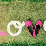 jojo00112 is swapping clothes online from 