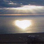 Tess  is swapping clothes online from CT