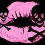 chucksjen is swapping clothes online from 