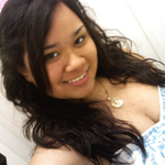 mimi25 is swapping clothes online from 