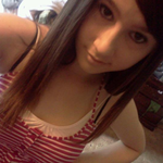 Lealoves is swapping clothes online from raceland, Kentucky