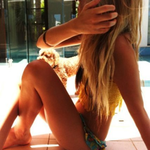 lindseemariee is swapping clothes online from 