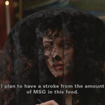 M is swapping clothes online from Tallahassee, Florida