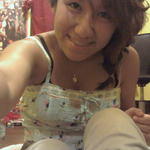 Bunnie<3 is swapping clothes online from 