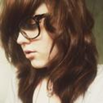 Vultureshadows is swapping clothes online from Milwaukee, 