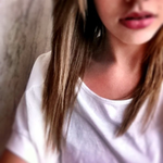 Anna A is swapping clothes online from IN