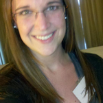 Lauren H is swapping clothes online from Wahiawa, HI