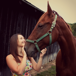 Alexa Vanhoose is swapping clothes online from Wayne, WV