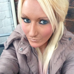 Zoey G is swapping clothes online from Bury, United Kingdom! 