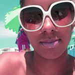 nanii is swapping clothes online from 