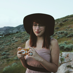 makenna is swapping clothes online from salt lake city,, utah