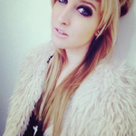 Perrysmith is swapping clothes online from 