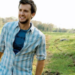 leslyeyaremi is swapping clothes online from 