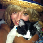 sevin is swapping clothes online from 