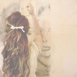 Scarlet is swapping clothes online from Sierra Madre, CA