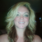 valpiccone is swapping clothes online from Philadelphia, pa