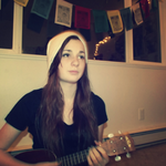 JuliaAdams is swapping clothes online from Portland/Mauki, Oregon