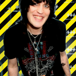 betto19 is swapping clothes online from 